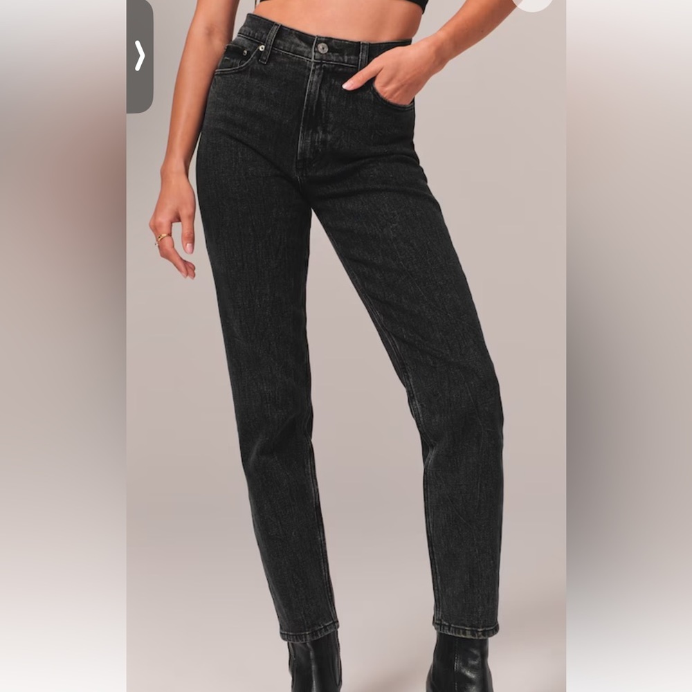 Abercrombie mom jeans! They’re high waisted.